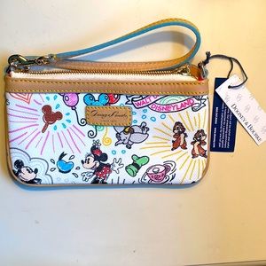 Dooney & Bourke Disney Sketch Wristlet